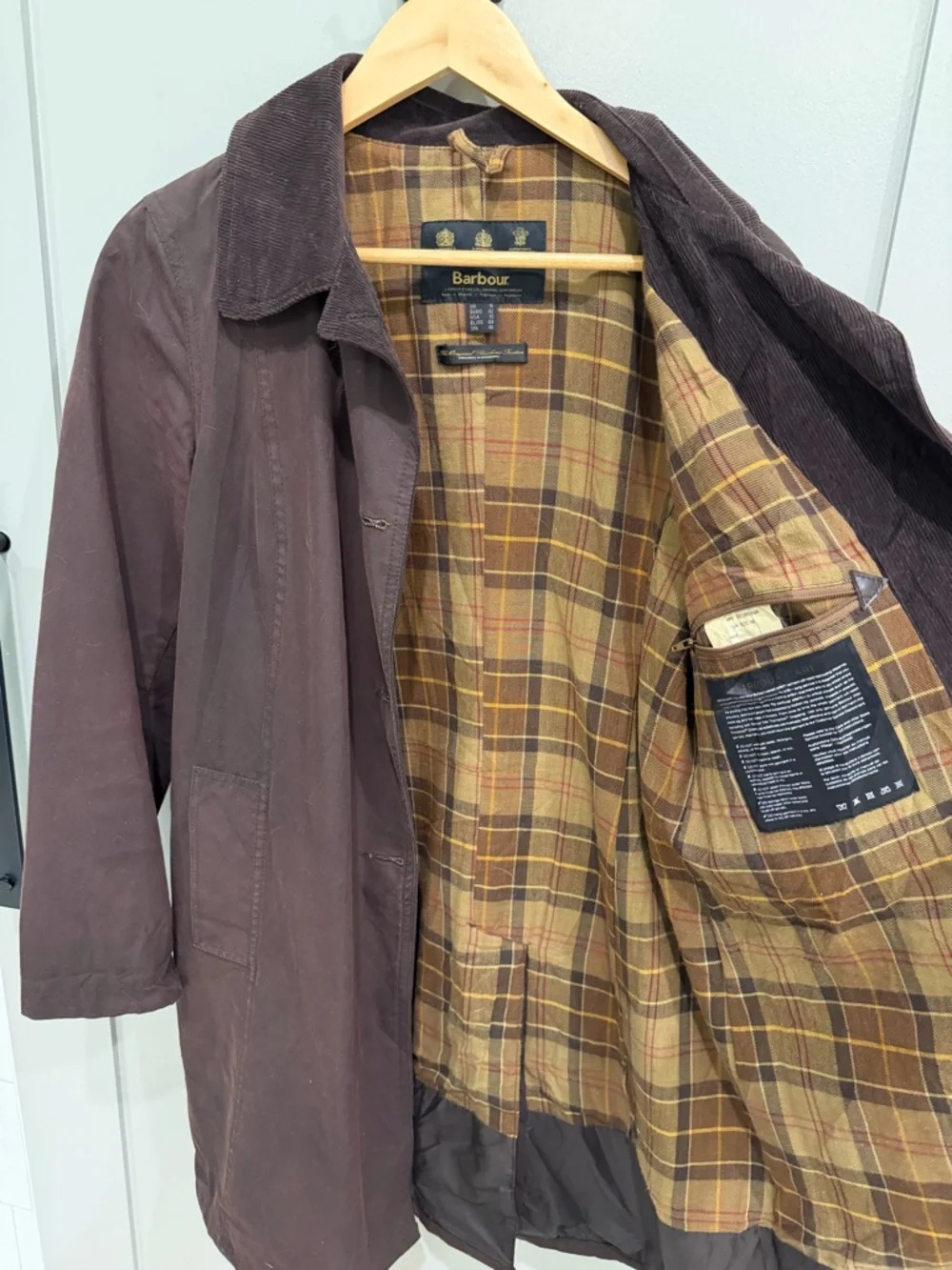 Barbour Women's Brown Waxed Cotton Coat - Picture 4 of 5